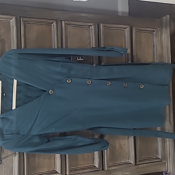 Lulus Dresses & Skirts - Wrap dress